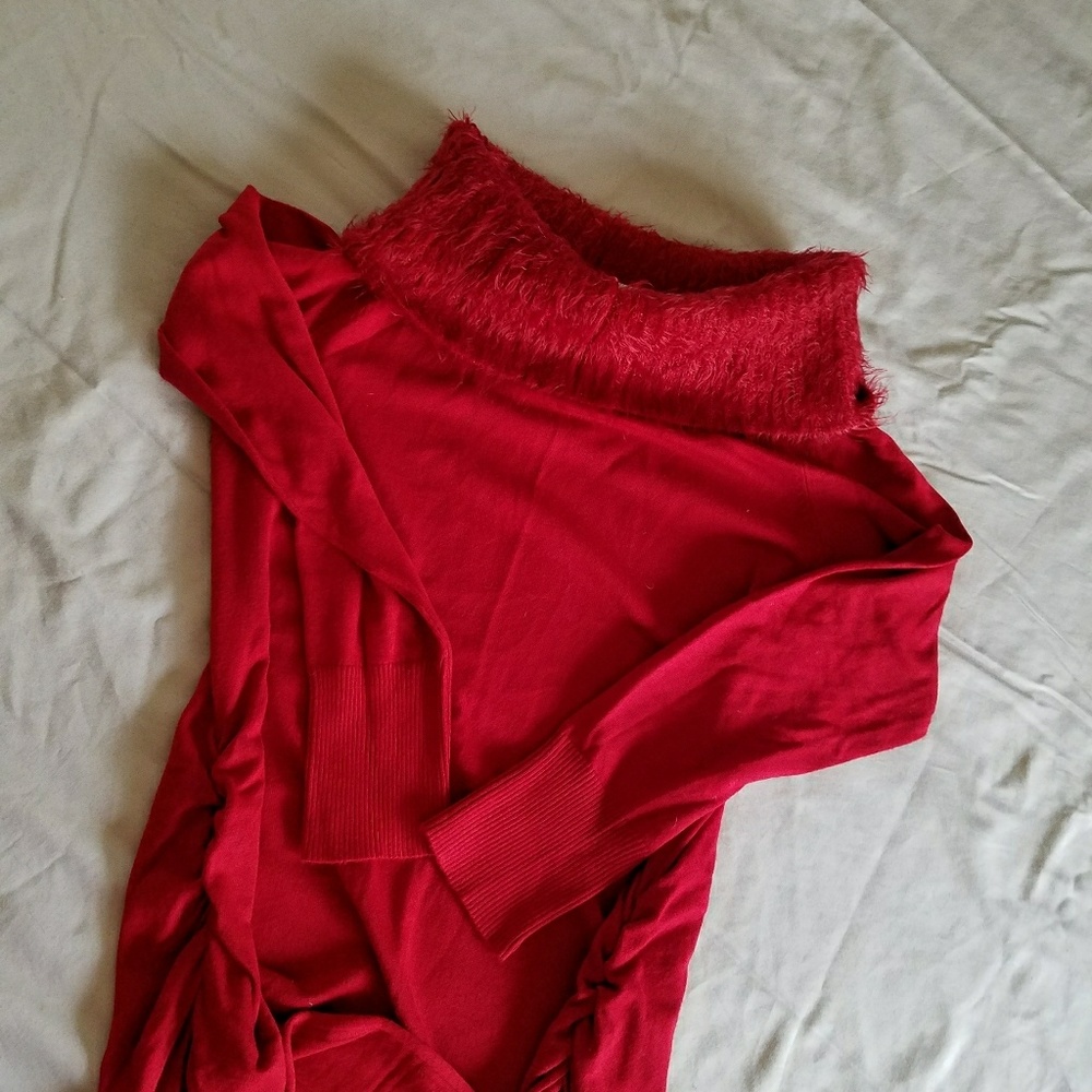 Sweater - Picture 2 of 4